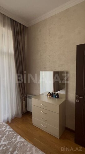 Продаётся 2-комн. новостройка 49 м², м. Элмляр Академиясы, photo 1 from 9