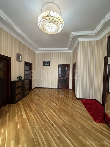 Продаётся 5-комн. дом/дача 300 м², м. Кара Караев, photo 19 from 25