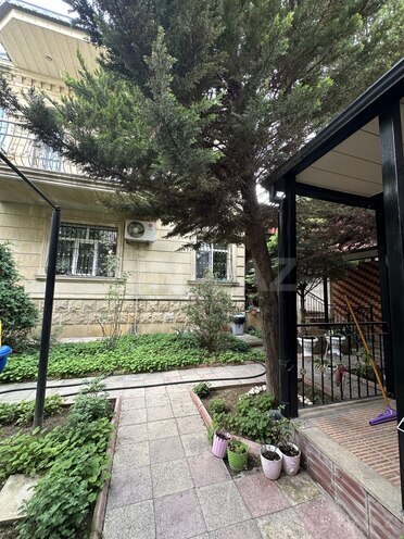 Продаётся 5-комн. дом/дача 300 м², м. Кара Караев, photo 3 from 25