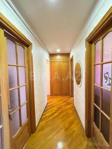 Продаётся 3-комн. вторичка 130 м², м. Нариман Нариманов, photo 11 from 25