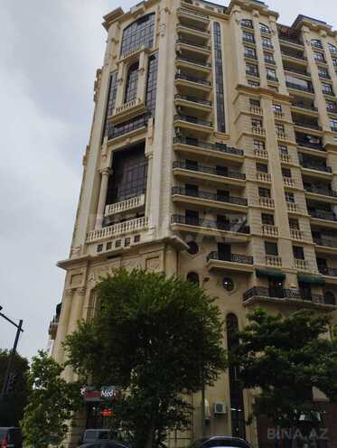 Продаётся 2-комн. новостройка 110 м², м. Гянджлик, photo 1 from 12