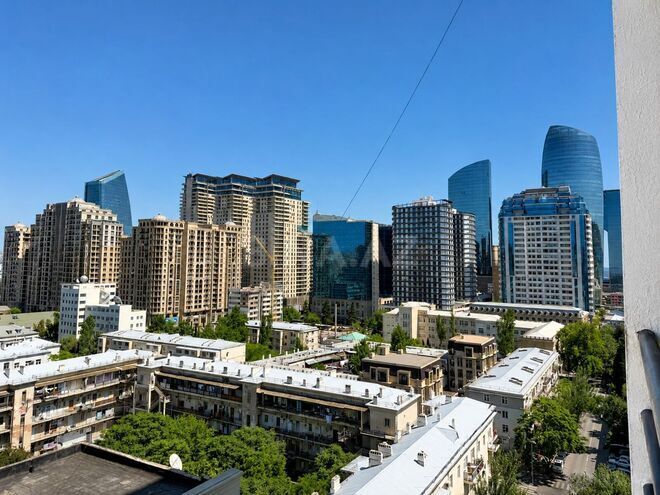 İcarəyə verilir 3 otaqlı yeni tikili 190 m², 28 May m., photo 7 from 24