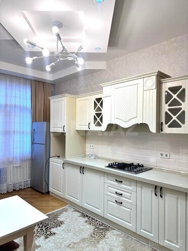 Сдаётся 3-комн. новостройка 105 м², м. Гянджлик, photo 8 from 15