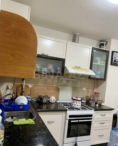 Satılır 5 otaqlı köhnə tikili 120 m², Neftçilər m., photo 5 from 6