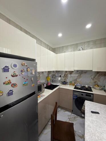 Satılır 3 otaqlı köhnə tikili 100 m², M.Ə.Rəsulzadə q., photo 10 from 14