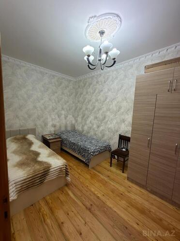 Satılır 3 otaqlı köhnə tikili 100 m², M.Ə.Rəsulzadə q., photo 8 from 14