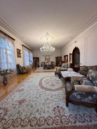 Продаётся 10-комн. дом/дача 850 м², пос. Ази Асланова, photo 9 from 32