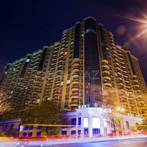 Сдаётся 3-комн. новостройка 140 м², м. Гянджлик, photo 1 from 16