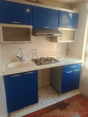 Продаётся 3-комн. вторичка 70 м², photo 1 from 12