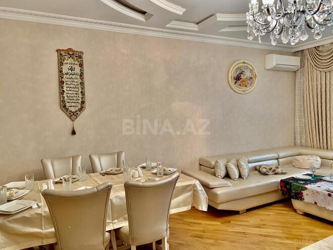 Satılır 4 otaqlı köhnə tikili 110 m², İnşaatçılar m., photo 4 from 31