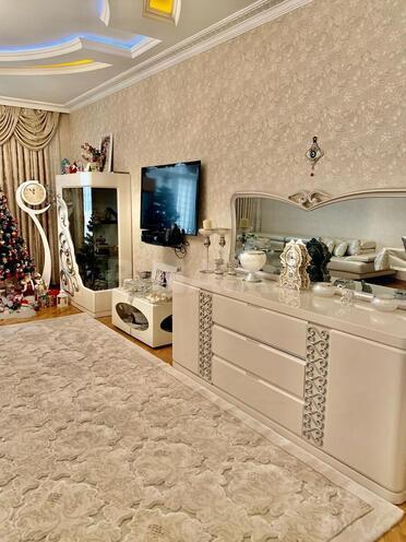 Satılır 4 otaqlı köhnə tikili 110 m², İnşaatçılar m., photo 20 from 31