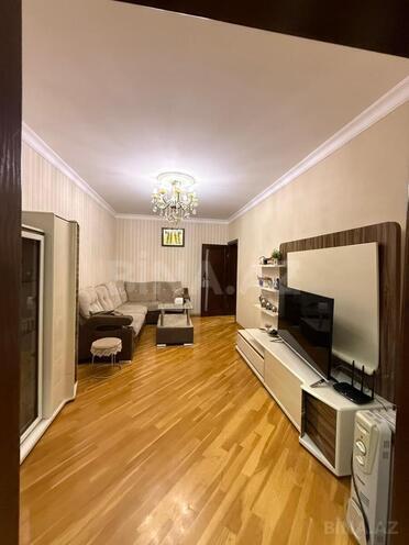 Satılır 4 otaqlı köhnə tikili 110 m², İnşaatçılar m., photo 6 from 27