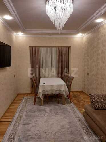 Satılır 4 otaqlı köhnə tikili 110 m², İnşaatçılar m., photo 16 from 23
