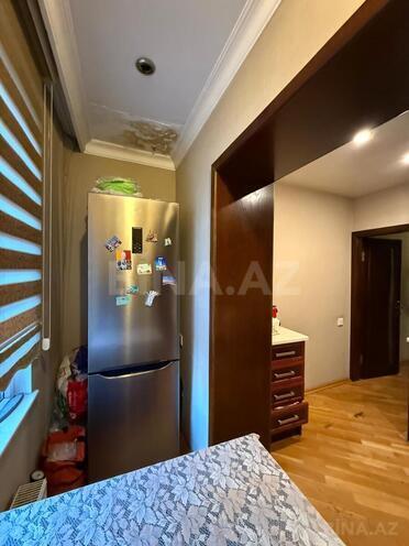 Продаётся 4-комн. вторичка 110 м², м. Иншаатчылар, photo 20 from 23
