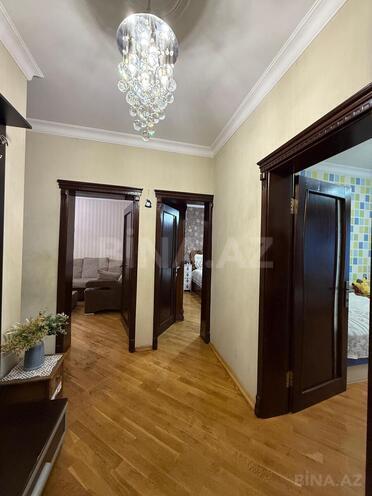 Продаётся 4-комн. вторичка 110 м², м. Иншаатчылар, photo 14 from 23