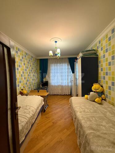 Продаётся 4-комн. вторичка 110 м², м. Иншаатчылар, photo 11 from 23