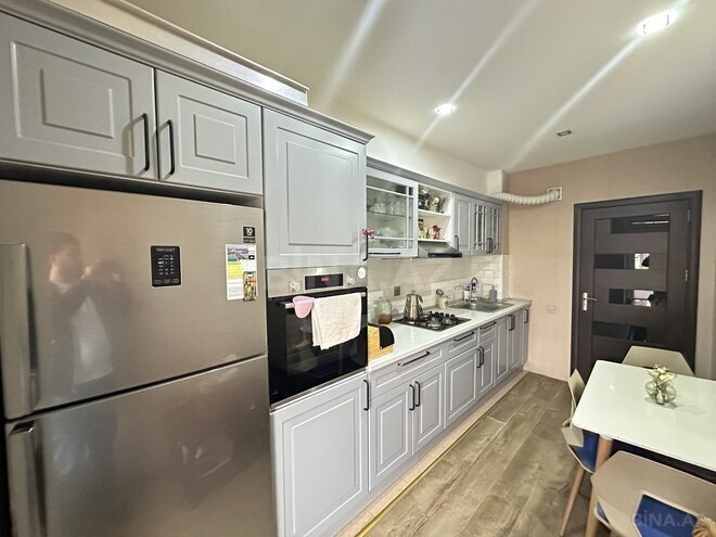 Satılır 3 otaqlı köhnə tikili 95 m², Qara Qarayev m., photo 13 from 18