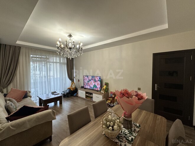 Satılır 3 otaqlı köhnə tikili 95 m², Qara Qarayev m., photo 3 from 18