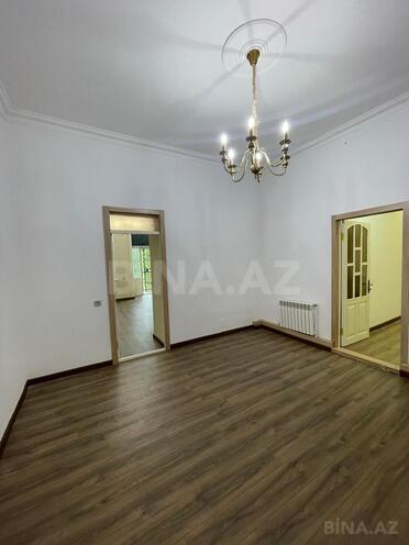 Сдаётся 3-комн. вторичка 90 м², м. Сахил, photo 4 from 13