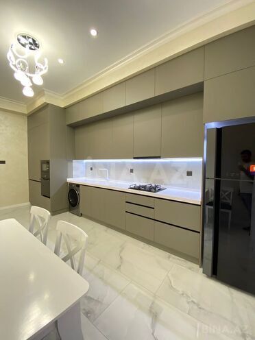 İcarəyə verilir 3 otaqlı yeni tikili 120 m², 28 May m., photo 12 from 17