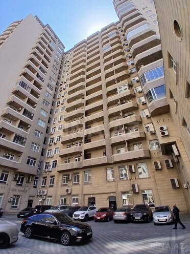 İcarəyə verilir 3 otaqlı yeni tikili 140 m², 28 May m., photo 1 from 27