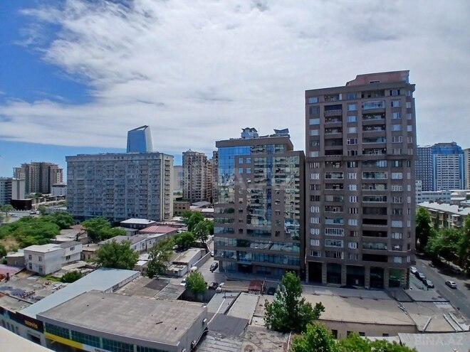 İcarəyə verilir 3 otaqlı yeni tikili 140 m², 28 May m., photo 6 from 27