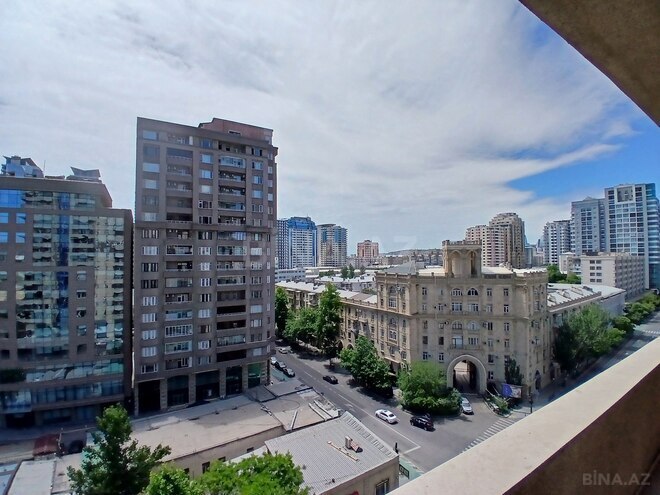 İcarəyə verilir 3 otaqlı yeni tikili 140 m², 28 May m., photo 5 from 27