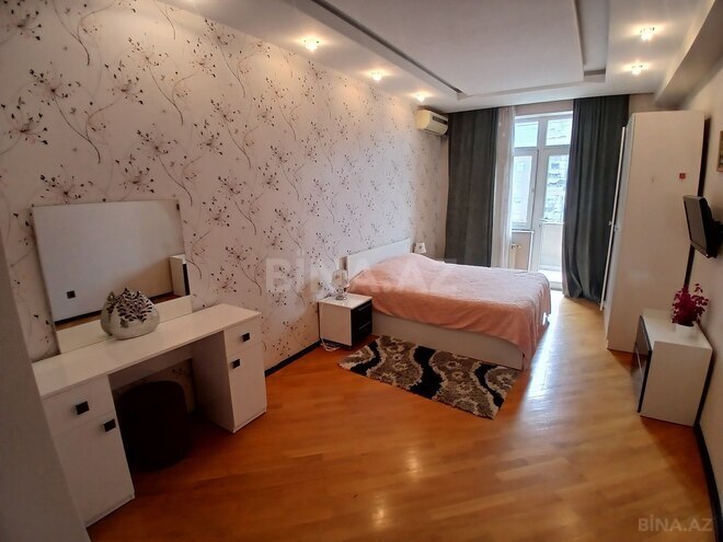 İcarəyə verilir 3 otaqlı yeni tikili 140 m², 28 May m., photo 18 from 27