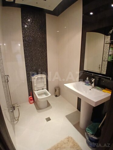 İcarəyə verilir 3 otaqlı yeni tikili 140 m², 28 May m., photo 23 from 27