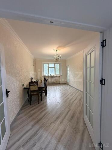 Продаётся 3-комн. вторичка 90 м², Ясамальский р., photo 3 from 19