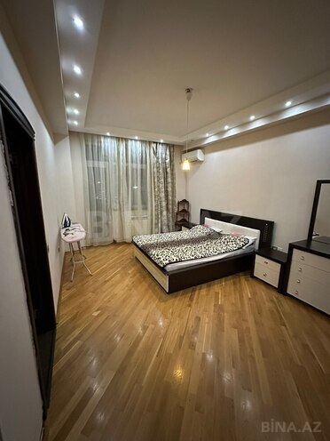 Сдаётся 2-комн. новостройка 100 м², м. 8 ноября, photo 9 from 20