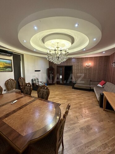Сдаётся 2-комн. новостройка 100 м², м. 8 ноября, photo 1 from 20