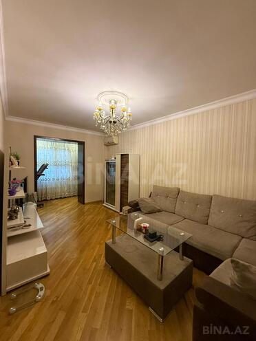 Продаётся 4-комн. вторичка 110 м², м. 20 января, photo 1 from 24