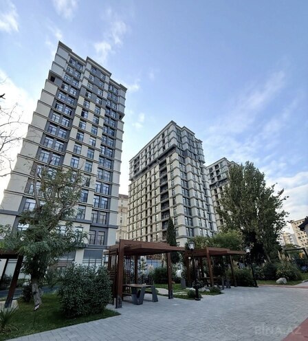 Продаётся 4-комн. новостройка 131.5 м², м. Нариман Нариманов, photo 1 from 9