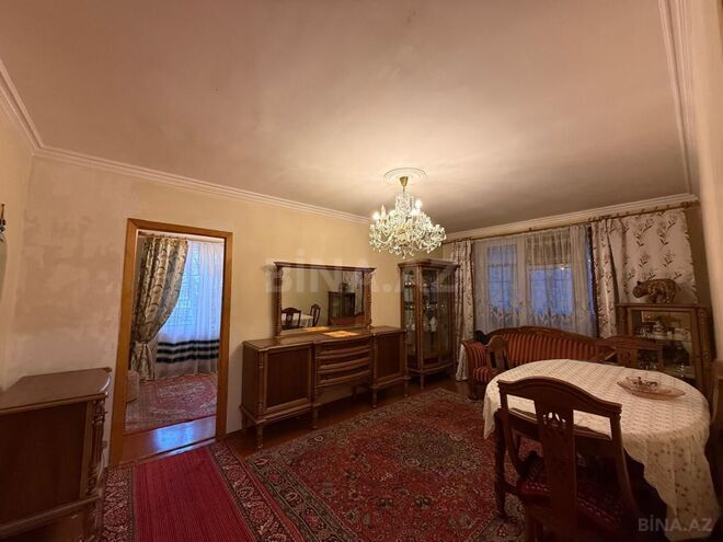 Satılır 2 otaqlı köhnə tikili 60 m², İnşaatçılar m., photo 6 from 16