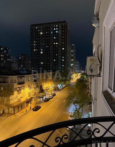 Satılır 3 otaqlı köhnə tikili 80 m², Nəsimi r., photo 5 from 19