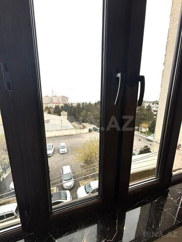 Сдаётся 3-комн. вторичка 72 м², м. Кара Караев, photo 26 from 28