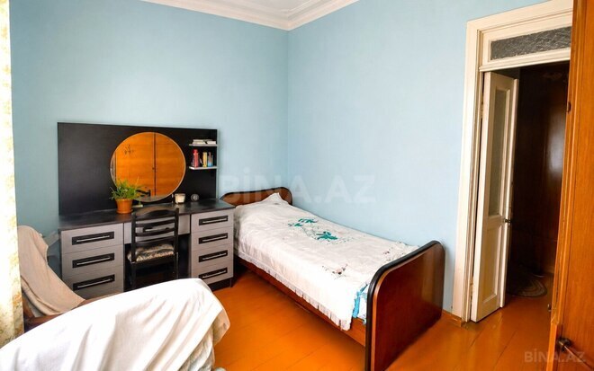 Satılır 3 otaqlı köhnə tikili 90 m², Nizami m., photo 7 from 9