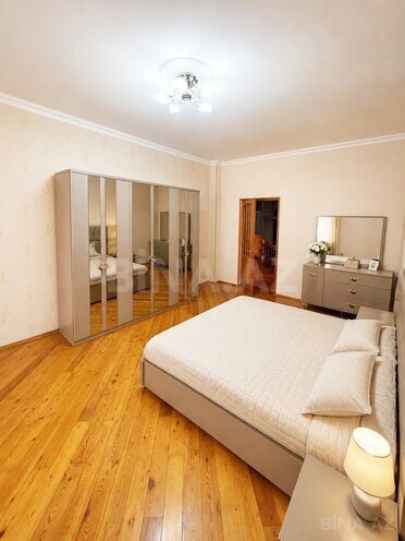 Сдаётся 7-комн. дом/дача 450 м², пос. Бадамдар, photo 6 from 18