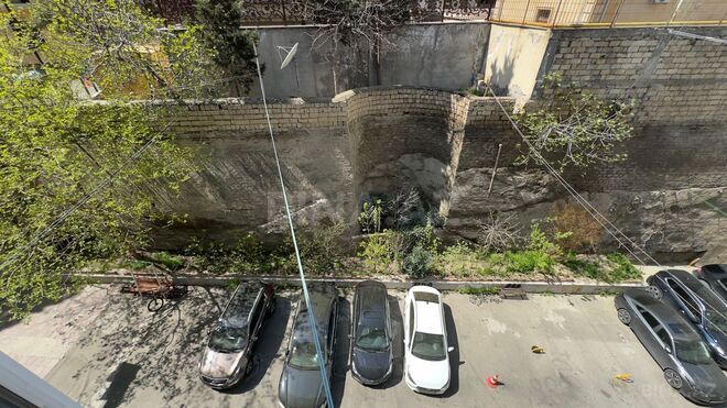 Продаётся 3-комн. вторичка 80 м², м. Ичеришехер, photo 9 from 19