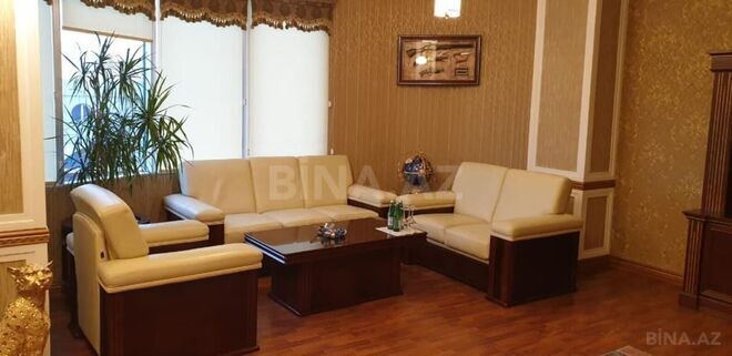 Satılır  obyekt 300 m², Qara Qarayev m., photo 1 from 6