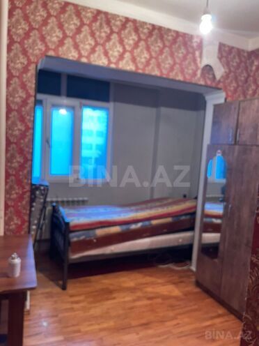 Satılır 2 otaqlı köhnə tikili 40 m², 8-ci mikrorayon q., photo 4 from 11