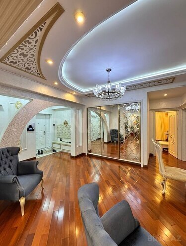 Продаётся 4-комн. новостройка 170 м², пос. Бадамдар, photo 15 from 18