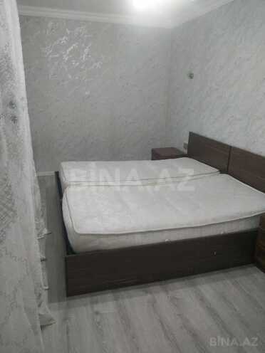 Сдаётся 3-комн. вторичка 50 м², м. Нефтчиляр, photo 4 from 15