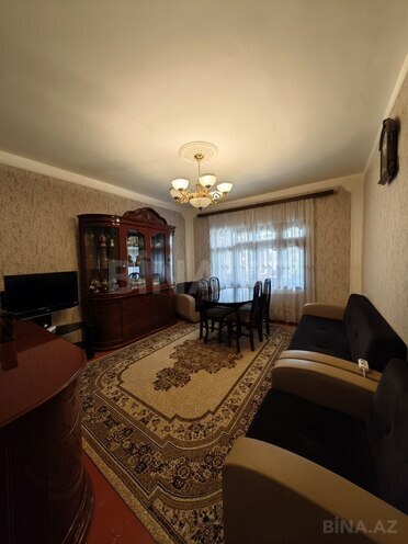 Продается 2-комн. вторичка 60 м², пос. Бакиханова, photo 3 from 14