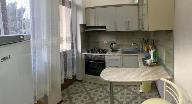 İcarəyə verilir 2 otaqlı köhnə tikili 55 m², Nəsimi r., photo 4 from 7