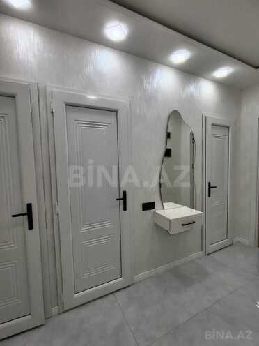 Продаётся 2-комн. вторичка 60 м², м. Ази Асланов, photo 17 from 21
