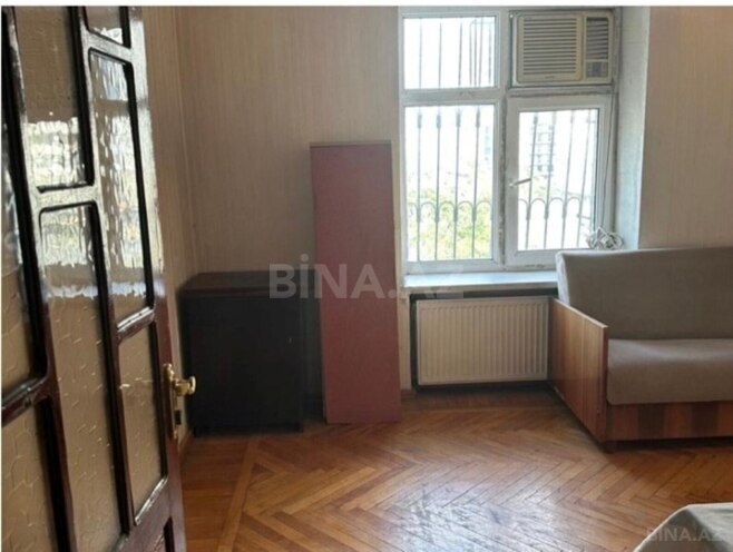 Satılır 2 otaqlı köhnə tikili 60 m², Elmlər Akademiyası m., photo 4 from 10