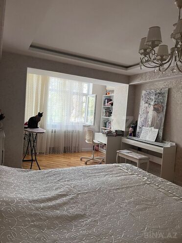 Satılır 2 otaqlı köhnə tikili 75 m², Elmlər Akademiyası m., photo 6 from 17