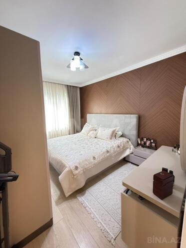 Satılır 4 otaqlı köhnə tikili 110 m², İnşaatçılar m., photo 19 from 30